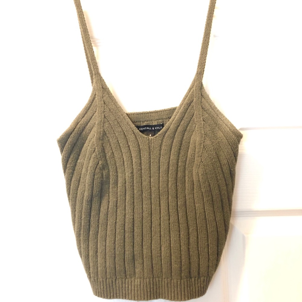 Olive Kendall and Kylie cropped knit tank